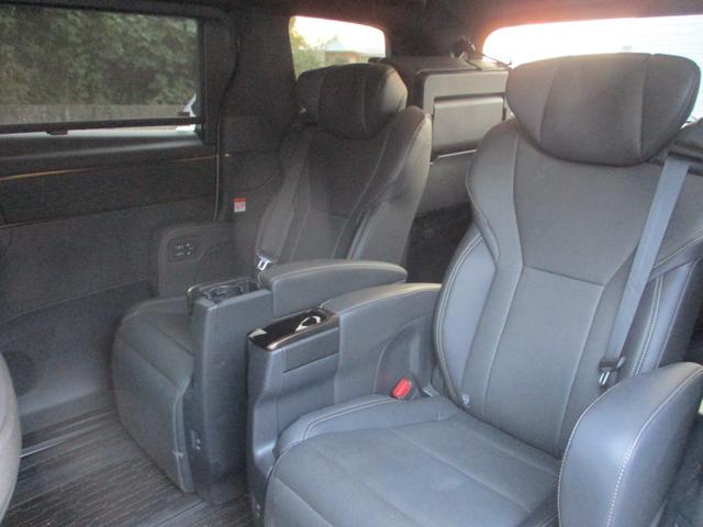 アルファード Z ワンオーナー車 禁煙車 パワーバックドア フリップダウンモニター 両側パワースライドドア パワーシート 置くだけ充電 ETC2.0 デジタルインナーミラー 全方位カメラ フルセグTV(14枚目)