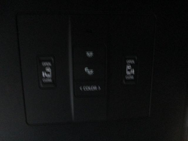 アルファード Z ワンオーナー車 禁煙車 パワーバックドア フリップダウンモニター 両側パワースライドドア パワーシート 置くだけ充電 ETC2.0 デジタルインナーミラー 全方位カメラ フルセグTV(18枚目)