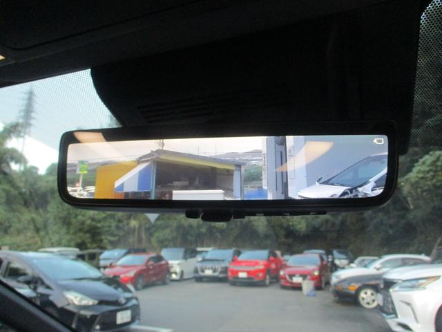 アルファード Z ワンオーナー車 禁煙車 パワーバックドア フリップダウンモニター 両側パワースライドドア パワーシート 置くだけ充電 ETC2.0 デジタルインナーミラー 全方位カメラ フルセグTV(25枚目)