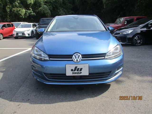 ゴルフ ＴＳＩコンフォートライン　クルーズコントロール　ステアリングリモコン　フルセグＴＶ　プッシュスタート（4枚目）