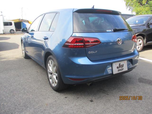 ゴルフ ＴＳＩコンフォートライン　クルーズコントロール　ステアリングリモコン　フルセグＴＶ　プッシュスタート（6枚目）
