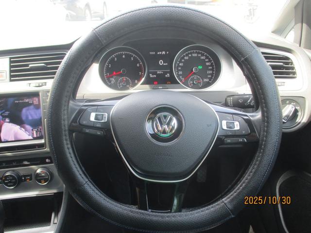 ゴルフ ＴＳＩコンフォートライン　クルーズコントロール　ステアリングリモコン　フルセグＴＶ　プッシュスタート（12枚目）