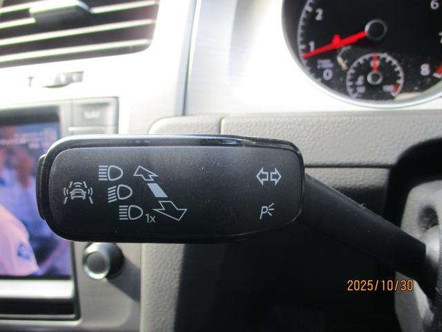 ゴルフ ＴＳＩコンフォートライン　クルーズコントロール　ステアリングリモコン　フルセグＴＶ　プッシュスタート（16枚目）