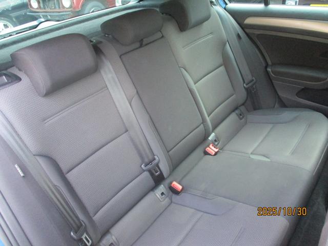 ゴルフ ＴＳＩコンフォートライン　クルーズコントロール　ステアリングリモコン　フルセグＴＶ　プッシュスタート（28枚目）