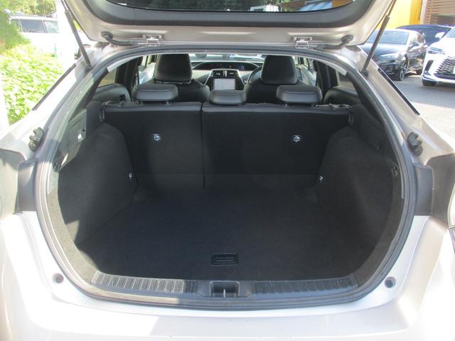 プリウス Aプレミアム 純正9インチナビ バックカメラ AC100V シートヒーター ドライブレコーダー ETC HUD オートハイビーム パワーシート ステアリングリモコン クルーズコントロール(9枚目)