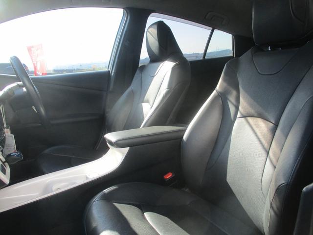 プリウス Aプレミアム 純正9インチナビ バックカメラ AC100V シートヒーター ドライブレコーダー ETC HUD オートハイビーム パワーシート ステアリングリモコン クルーズコントロール(11枚目)