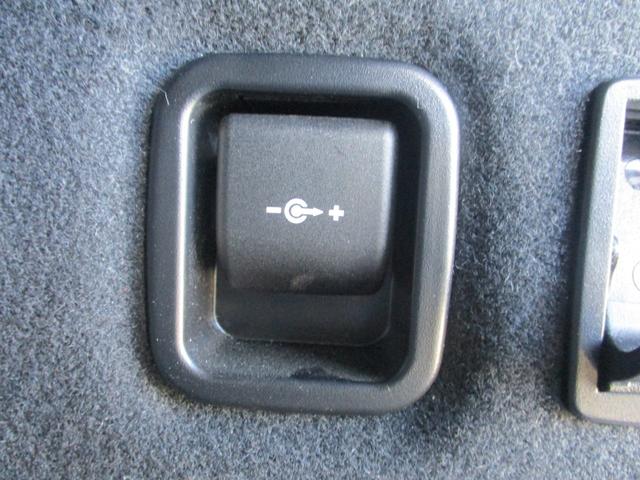 X3 M40i M40i(5名) ワンオーナー車 禁煙車 サンルーフ パドルシフト フルセグTV 全方位カメラ HUD BSM スペアキー オートライト クルーズコントロール シートヒーター パワーシート(10枚目)