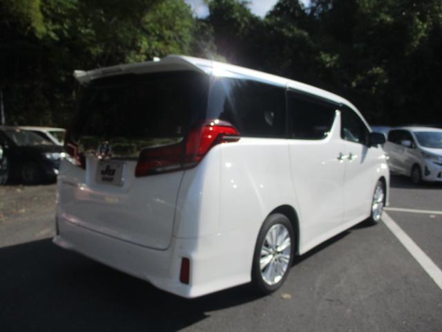 アルファード ２．５Ｓ　ワンオーナー車　純正ナビ　フルセグＴＶ　フリップダウンモニター　ＴＶキャンセラー　ＥＴＣ　両側パワースライド　ドアクルーズコントロール　ステアリングリモコン（5枚目）