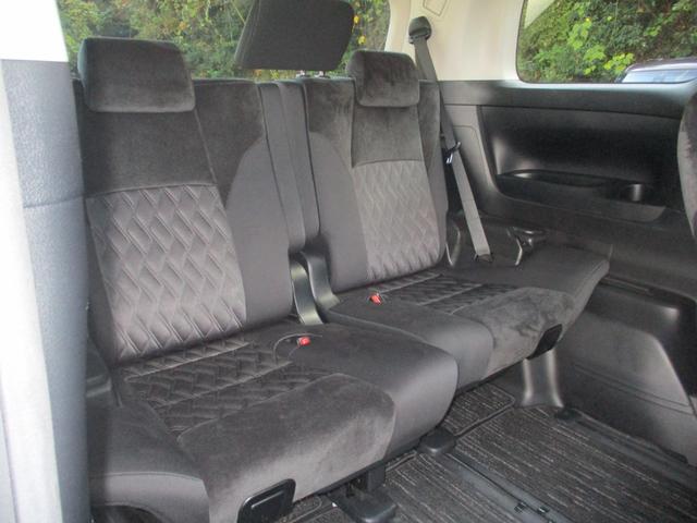 アルファード ２．５Ｓ　ワンオーナー車　純正ナビ　フルセグＴＶ　フリップダウンモニター　ＴＶキャンセラー　ＥＴＣ　両側パワースライド　ドアクルーズコントロール　ステアリングリモコン（20枚目）