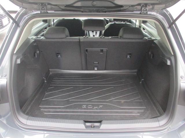 ゴルフ TDIアクティブアドバンス ワンオーナー車 禁煙車 パドルシフト クルーズコントロール ステアリングリモコン クリアランスソナー 全方位カメラ ETC2.0(10枚目)