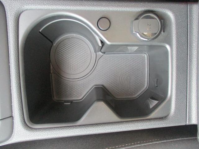 ゴルフ TDIアクティブアドバンス ワンオーナー車 禁煙車 パドルシフト クルーズコントロール ステアリングリモコン クリアランスソナー 全方位カメラ ETC2.0(18枚目)