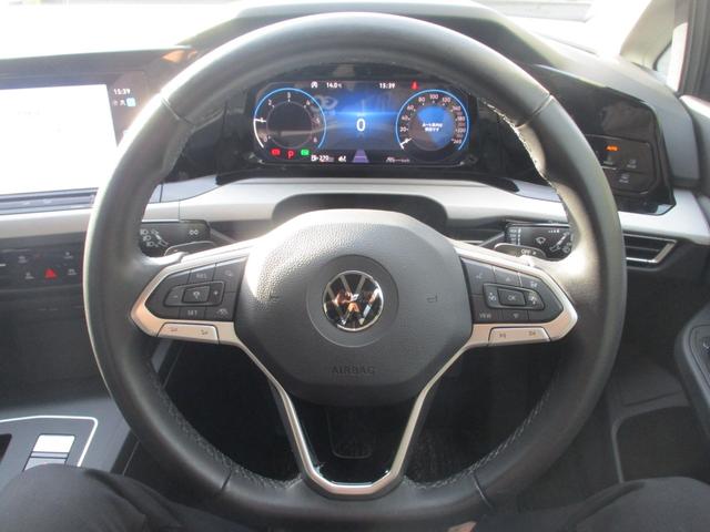 ゴルフ TDIアクティブアドバンス ワンオーナー車 禁煙車 パドルシフト クルーズコントロール ステアリングリモコン クリアランスソナー 全方位カメラ ETC2.0(27枚目)