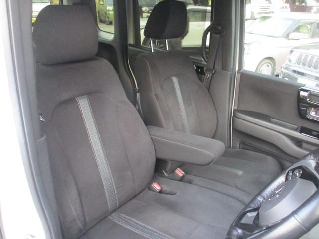 Ｎ－ＢＯＸカスタム Ｌ　ワンオーナー車　禁煙車　両側パワースライドドア　シートヒーター　社外７インチナビ　フルセグＴＶ　バックカメラ　オートライト　クルーズコントロール　ステアリングリモコン（10枚目）