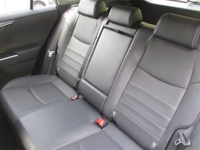 RAV4 ハイブリッドG ワンオーナー車 禁煙車 モデリスタエアロFSR 全方位カメラ ETC2.0 デジタルインナーミラー パワーバックドア スペアキー オートハイビーム メモリーパワーシート クルーズコントロール(13枚目)