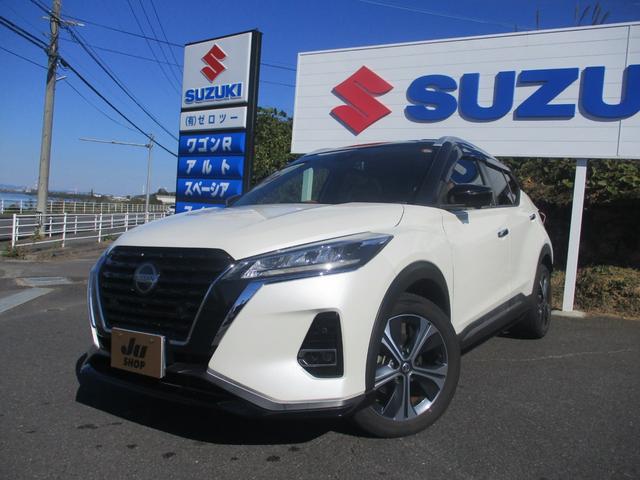 キックス Ｘ　ツートーンインテリアエディション　ワンオーナー車　禁煙車　純正９インチナビ　アラウンドビューモニター　プロパイロット　エマージェンシーブレーキ　インテリジェントミラー　シートヒーター　クルーズコントロール（2枚目）