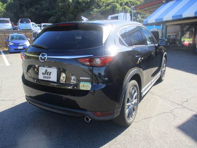 ＣＸ－５ ＸＤ　エクスクルーシブモード　スペアキー　アルパイン後席モニター　ＤＶＤ再生　ＢＯＳＥサウンド　全方位カメラ　ＨＵＤ　パドルシフト　パワーバックドア　ステアリングヒーター　パワーシート　クルーズコントロール　ステアリングリモコン（6枚目）