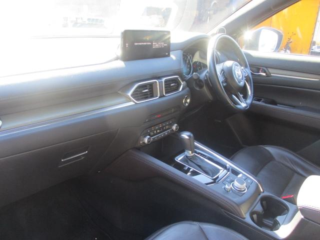 ＣＸ－５ ＸＤ　エクスクルーシブモード　スペアキー　アルパイン後席モニター　ＤＶＤ再生　ＢＯＳＥサウンド　全方位カメラ　ＨＵＤ　パドルシフト　パワーバックドア　ステアリングヒーター　パワーシート　クルーズコントロール　ステアリングリモコン（13枚目）