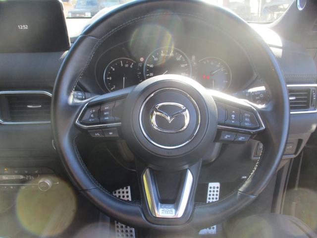 ＣＸ－５ ＸＤ　エクスクルーシブモード　スペアキー　アルパイン後席モニター　ＤＶＤ再生　ＢＯＳＥサウンド　全方位カメラ　ＨＵＤ　パドルシフト　パワーバックドア　ステアリングヒーター　パワーシート　クルーズコントロール　ステアリングリモコン（32枚目）