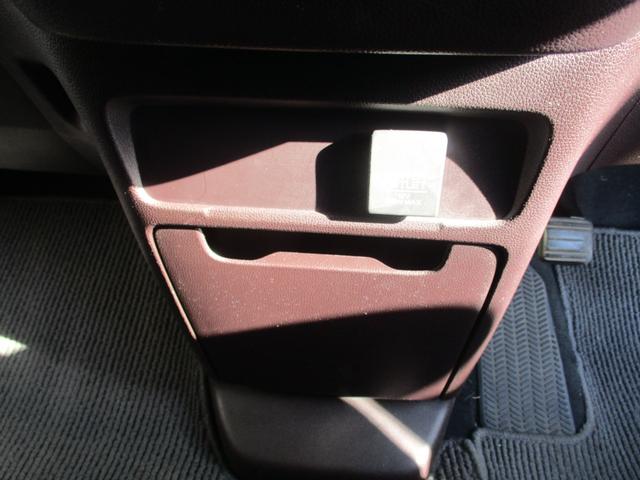 N-WGNカスタム G・ターボパッケージ 純正7インチナビ バックカメラ プッシュスタート スペアキー ドライブレコーダー クルーズコントロール ステアリングリモコン オートライト(16枚目)