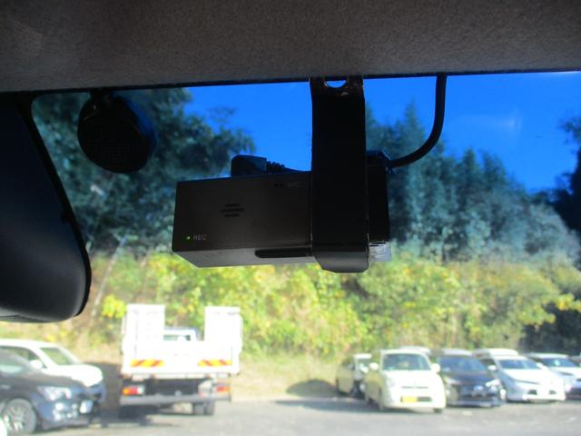 N-WGNカスタム G・ターボパッケージ 純正7インチナビ バックカメラ プッシュスタート スペアキー ドライブレコーダー クルーズコントロール ステアリングリモコン オートライト(22枚目)