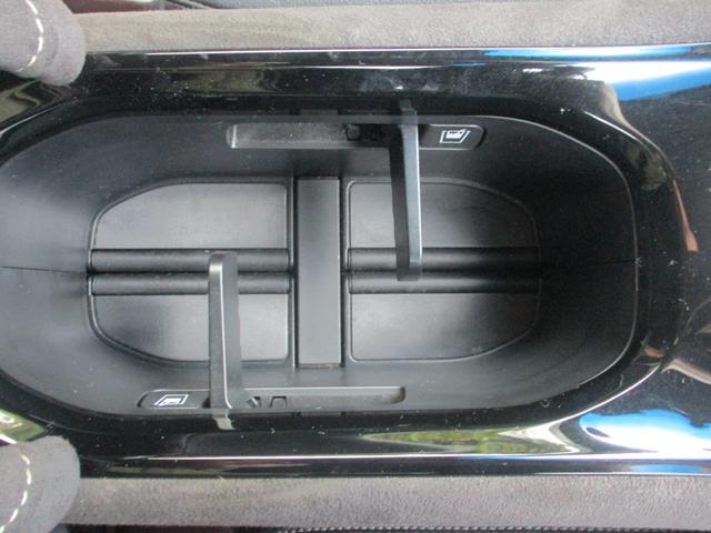 ヴェゼル ＲＳ・ホンダセンシング　ワンオーナー車　禁煙車　純正８インチナビ　バックカメラ　シートヒーター　安全装備　電格ミラー　スペアキー　ステアリングリモコン　クルーズコントロール　ＥＴＣ（16枚目）