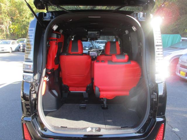 ヴォクシー ハイブリッドZS 煌II アルパインナビ アルパイン後席モニター フルセグTV バックカメラ シートカバー 両側パワースライドドア ETC オートハイビーム 安全装備 プッシュスタート シートヒーター ステアリングリモコン(9枚目)