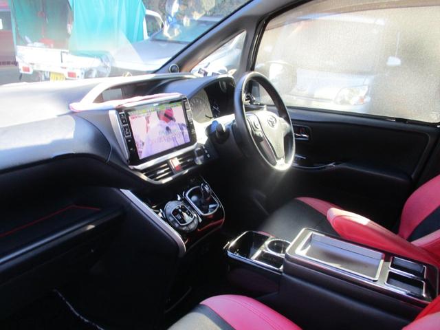 ヴォクシー ハイブリッドZS 煌II アルパインナビ アルパイン後席モニター フルセグTV バックカメラ シートカバー 両側パワースライドドア ETC オートハイビーム 安全装備 プッシュスタート シートヒーター ステアリングリモコン(12枚目)