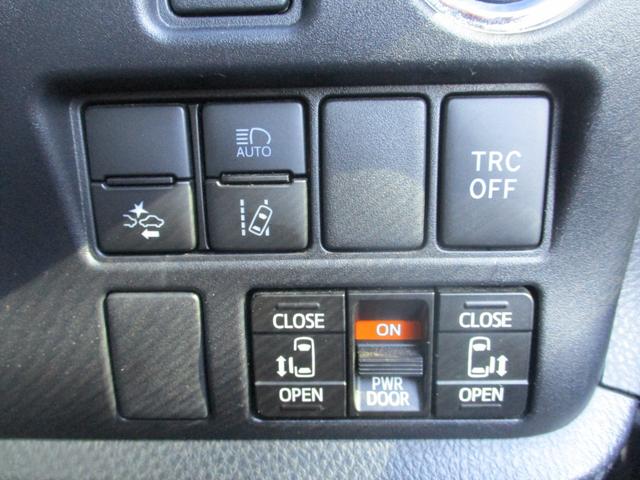 ヴォクシー ハイブリッドZS 煌II アルパインナビ アルパイン後席モニター フルセグTV バックカメラ シートカバー 両側パワースライドドア ETC オートハイビーム 安全装備 プッシュスタート シートヒーター ステアリングリモコン(16枚目)