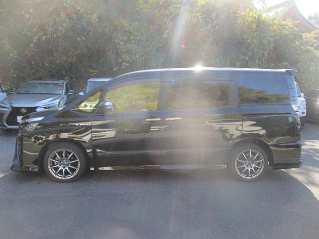 ヴォクシー ハイブリッドZS 煌II アルパインナビ アルパイン後席モニター フルセグTV バックカメラ シートカバー 両側パワースライドドア ETC オートハイビーム 安全装備 プッシュスタート シートヒーター ステアリングリモコン(30枚目)