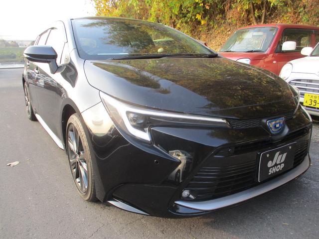 カローラツーリング ハイブリッド ダブルバイビー 純正ディスプレイオーディオ バックカメラ ステアリングヒーター シートヒーター オートハイビーム ETC クルーズコントロール ステアリングリモコン(3枚目)