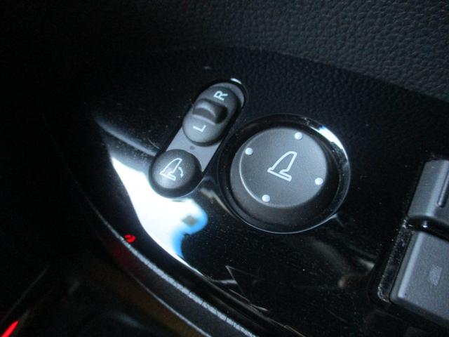 Ｎ－ＢＯＸカスタム Ｌ　ワンオーナー車　禁煙車　片側パワースライド　バックカメラ　社外７インチナビ　ドライブレコーダー　クルーズコントロール　ステアリングリモコン　安全装備　オートライト　シートヒーター（15枚目）