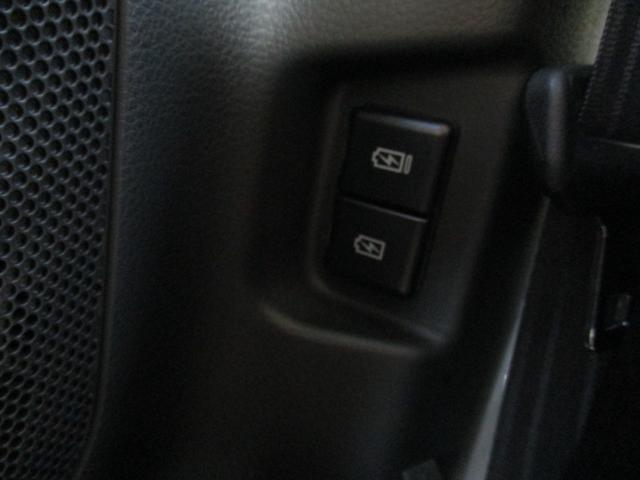 スペーシアカスタム ハイブリッドＸＳ　純正スズキコネクトナビ　全方位カメラ　シートヒーター　フルセグＴＶ　ＴＶキャンセラー　ステアリングヒーター　ＥＴＣ　アイドリングストップ　クルーズコントロール　ステアリングリモコン（15枚目）