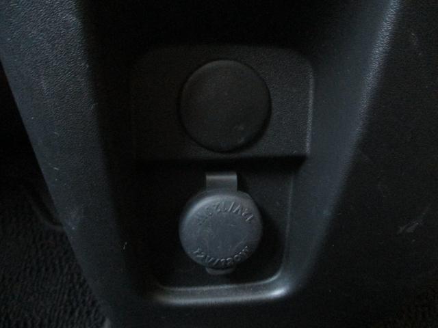 スペーシアカスタム ハイブリッドＸＳ　純正スズキコネクトナビ　全方位カメラ　シートヒーター　フルセグＴＶ　ＴＶキャンセラー　ステアリングヒーター　ＥＴＣ　アイドリングストップ　クルーズコントロール　ステアリングリモコン（17枚目）