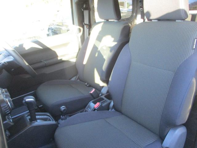 ジムニーシエラ ＪＣ　ワンオーナー車　禁煙車　社外７インチナビ　シートヒーター　クルーズコントロール　ステアリングリモコン　ＥＴＣ　フォグランプ（10枚目）