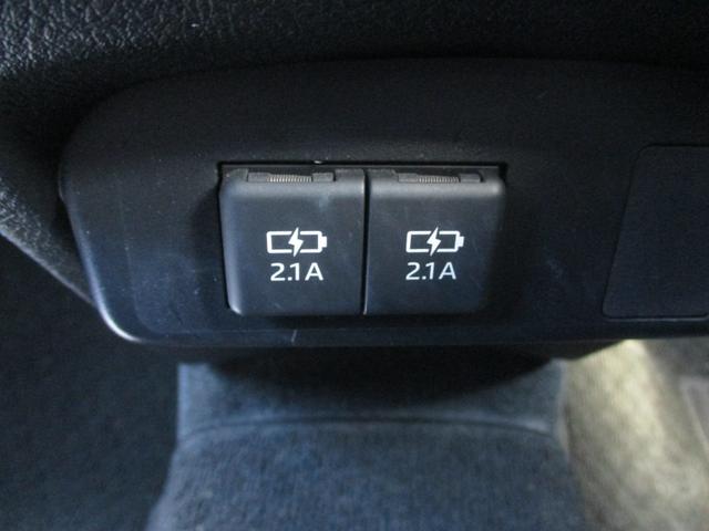 シエンタ Ｇ　クエロ　ワンオーナー車　禁煙車　モデリスタ　スペアキー　純正９インチナビ　フルセグＴＶ　ＴＶキャンセラー　全方位カメラ　両側パワースライドドア　ＥＴＣ　オートハイビーム　ステアリングリモコン（15枚目）