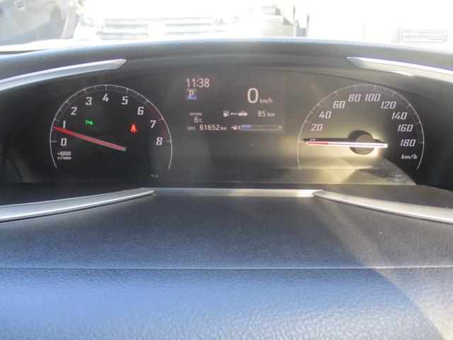 シエンタ Ｇ　クエロ　ワンオーナー車　禁煙車　モデリスタ　スペアキー　純正９インチナビ　フルセグＴＶ　ＴＶキャンセラー　全方位カメラ　両側パワースライドドア　ＥＴＣ　オートハイビーム　ステアリングリモコン（24枚目）