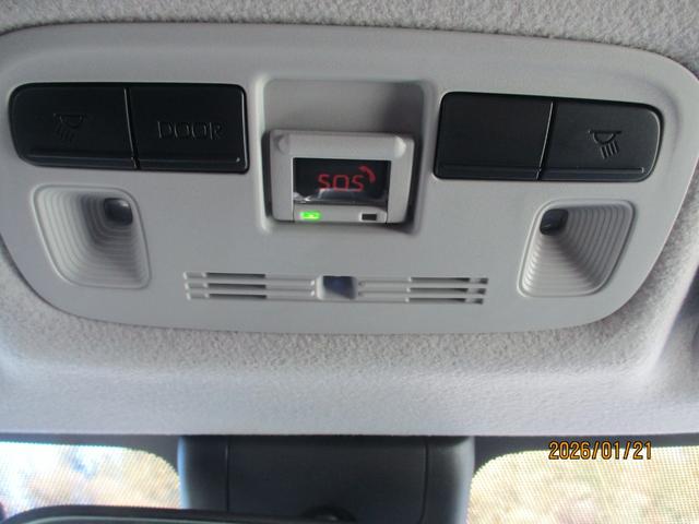 アクア Ｚ　１０．５インチ純正ディスプレイオーディオ　全方位カメラ　ＥＴＣ　前後ドライブレコーダー　ＢＳＭ　ＡＣ１００Ｖ　フルセグＴＶ　ＴＶキャンセラー　クルーズコントロール　ステアリングリモコン（27枚目）