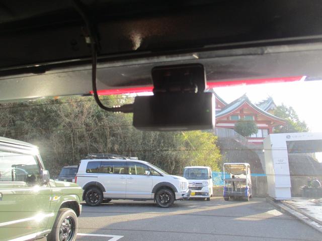 アクア Ｚ　１０．５インチ純正ディスプレイオーディオ　全方位カメラ　ＥＴＣ　前後ドライブレコーダー　ＢＳＭ　ＡＣ１００Ｖ　フルセグＴＶ　ＴＶキャンセラー　クルーズコントロール　ステアリングリモコン（30枚目）