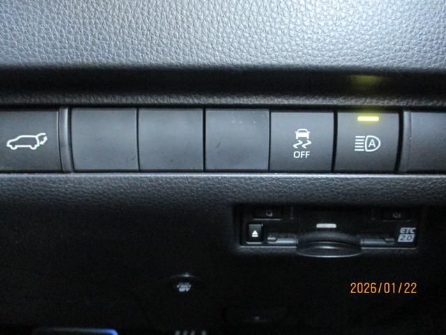 ハリアー Ｚ　ワンオーナー車　社外アルミ　ＪＢＬサウンド　デジタルインナーミラー（ドラレコ）　ＥＴＣ２．０　ＢＳＭ　ＴＶキャンセラー　パワーバックドア　オートハイビーム　パワーシート（25枚目）