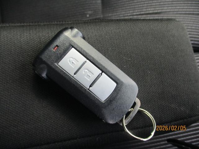 デイズルークス ハイウェイスター　Ｘ　社外７インチナビ　フルセグＴＶ　アラウンドビューモニター　片側パワースライドドア　アイドリングストップ　プッシュスタート　スマートキー（19枚目）