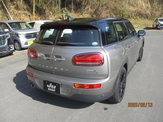 MINI クーパーD クラブマン シートヒーター クルーズコントロール オートライト Fドライブレコーダ- スペアキー(8枚目)