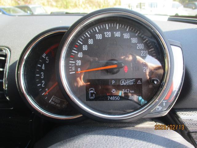 MINI クーパーD クラブマン シートヒーター クルーズコントロール オートライト Fドライブレコーダ- スペアキー(26枚目)