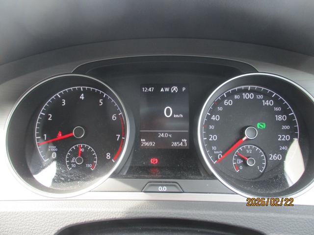 ゴルフ TSIコンフォートライン コネクト ワンオーナー車 禁煙車 クルーズコントロール フルセグTV バックカメラ CD、DVD ETC ドライブレコーダ-(39枚目)