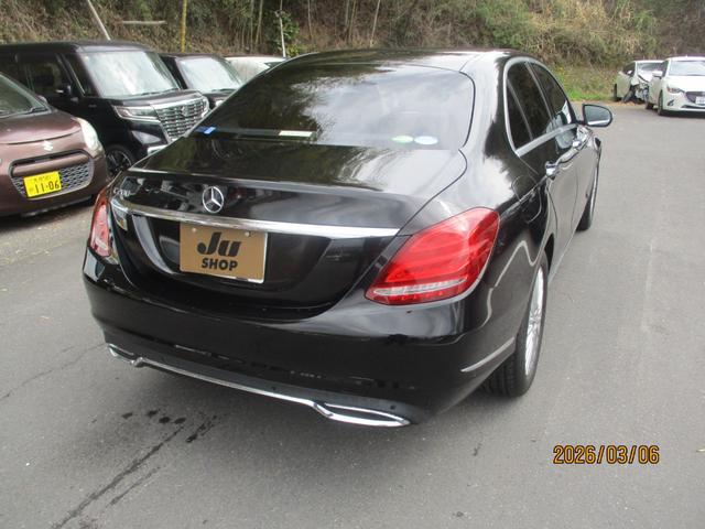 Ｃクラス Ｃ２００エクスクルーシブラインリミテッド　ワンオーナー車　フルセグＴＶ　バックカメラ　パドルシフト　ステアリングリモコン　プッシュスタート　シートヒーター　メモリーパワーシート（8枚目）