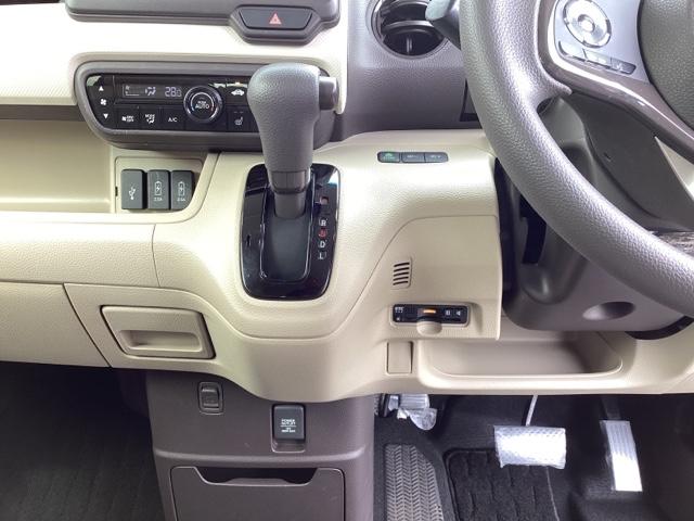 Ｎ－ＢＯＸ Ｇ・Ｌホンダセンシング　ナビ　フルセグ　リヤカメラ　ＶＳＡ付　スマートキー・プッシュスタート　ＡＣ　禁煙　バックアイカメラ　ＥＴＣ車載器　ベンチ　ＬＥＤライト　地デジ　オートクルーズコントロール　エアＢ　シートヒーター（15枚目）