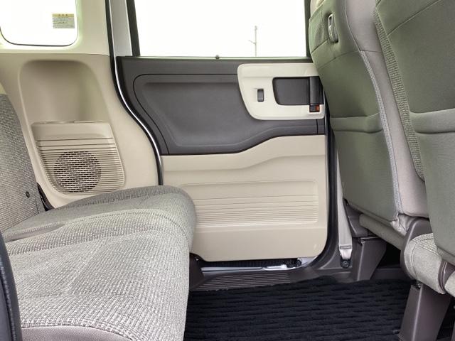 Ｎ－ＢＯＸ Ｇ・Ｌホンダセンシング　ナビ　フルセグ　リヤカメラ　ＶＳＡ付　スマートキー・プッシュスタート　ＡＣ　禁煙　バックアイカメラ　ＥＴＣ車載器　ベンチ　ＬＥＤライト　地デジ　オートクルーズコントロール　エアＢ　シートヒーター（29枚目）