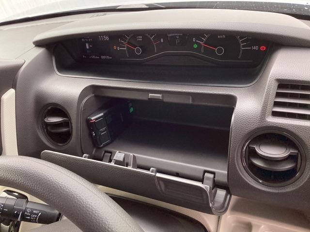 Ｎ－ＢＯＸ Ｇ・Ｌホンダセンシング　ナビ　フルセグ　リヤカメラ　ＶＳＡ付　スマートキー・プッシュスタート　ＡＣ　禁煙　バックアイカメラ　ＥＴＣ車載器　ベンチ　ＬＥＤライト　地デジ　オートクルーズコントロール　エアＢ　シートヒーター（35枚目）