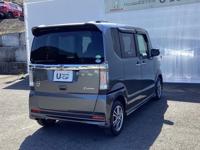 Ｎ－ＢＯＸカスタム Ｇ・Ｌパッケージ　ホンダ純正メモリーナビ　スマ－トキー　ＥＴＣ装備　助手席エアバッグ　横滑り防止機能　整備点検記録簿　ＤＶＤプレーヤー　運転席エアバック　パワーウィンドウ　オートエアコン　両側スライド片側電動ドア　ＰＳ（8枚目）