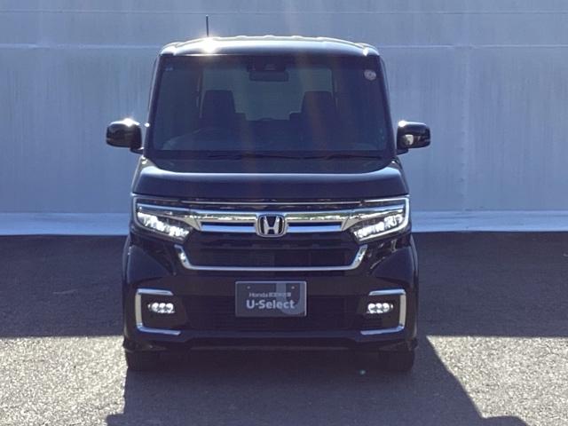 Ｎ－ＢＯＸカスタム Ｌ　ディスプレイオーディオ　リヤカメラ　Ｉストップ　片側電動両側スライドドア　キーレスエントリー　ＳＲＳ　Ｂカメ　リアコーナーセンサー　メンテナンスノート　前席シートヒーター　横滑り防止機能　スマキー（6枚目）