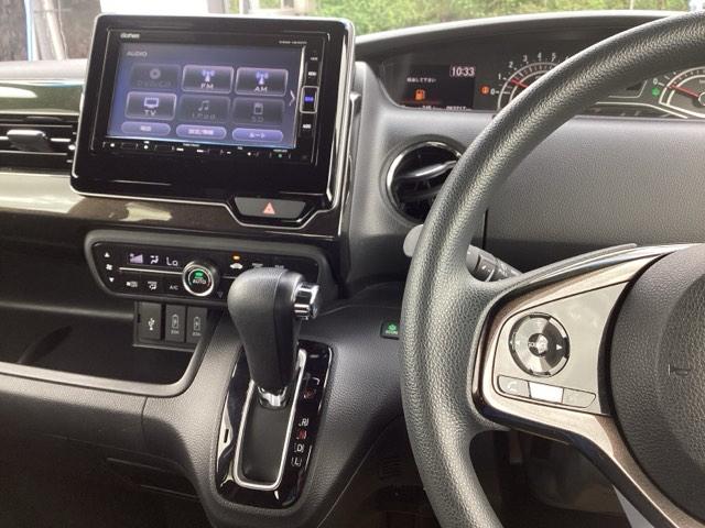 Ｎ－ＢＯＸカスタム Ｇ・Ｌホンダセンシング　純正ナビ　フルセグ　リアカメラ　ＡＣ　アイドルストップ　ＤＶＤ再生可　スマートキーシステム　オートクルーズ　後カメラ　ＵＳＢ接続　ＥＴＣ　ＬＥＤヘッドライト　ナビＴＶ　横滑り防止　サイドエアバッグ（2枚目）